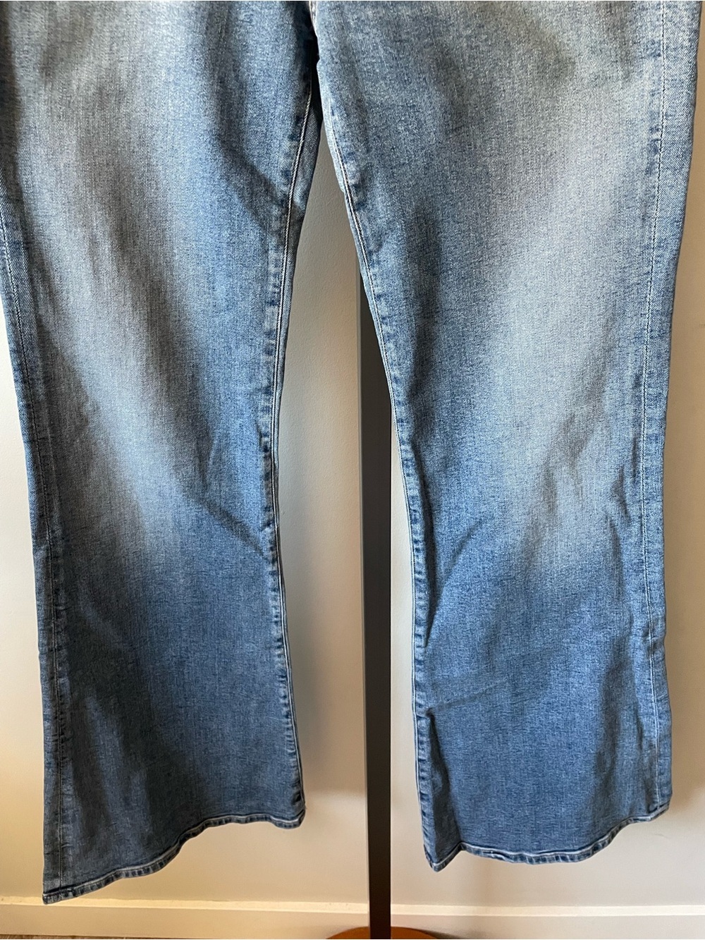 Citizens Of Humanity Chloe Mid Rise Super Flare Denim Jeans Size 31 NWT - Picture 6 of 10
